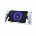 Sony PlayStation Portal Remote Player — pohľad spredu s ovládačom